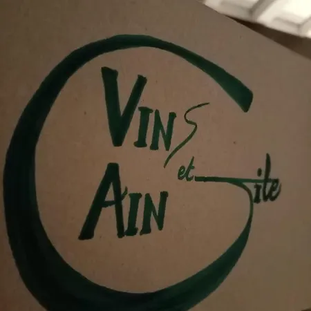 Vins Et Ain Hébergement de vacances *
